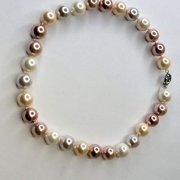 Peach and White Pearl Choker Necklace - Picture 6 of 8